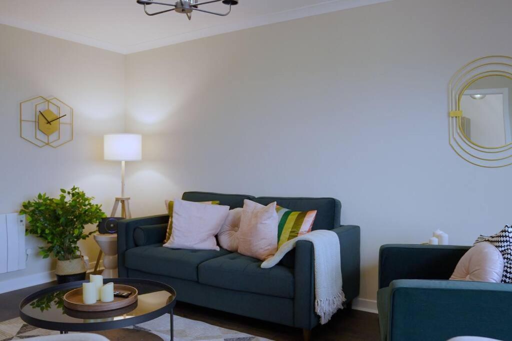 Seaside Apartment Largs Extérieur photo