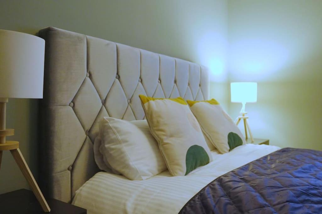 Seaside Apartment Largs Extérieur photo